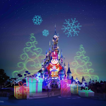 Kerst droneshow tijdens Disney's Betoverende Kerst 2024 in Disneyland Paris